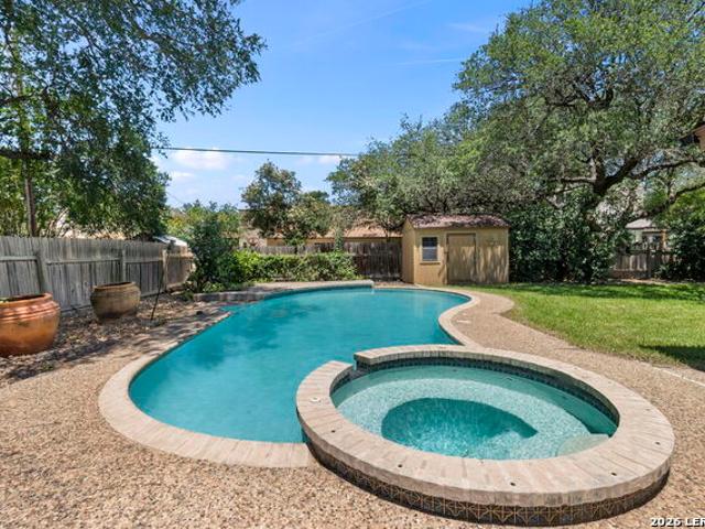 House for sale in Leesville, Texas