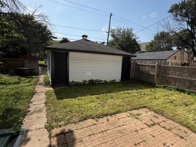 House for sale in Milwaukee, Wisconsin