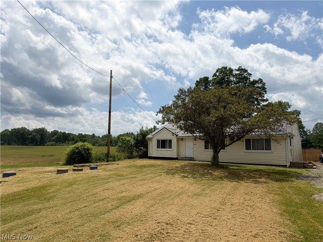House for sale in Southington, Ohio