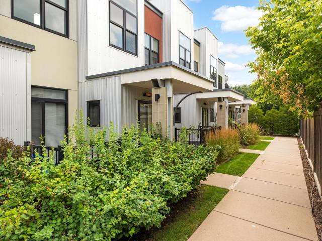 Townhouse for sale in Minneapolis
