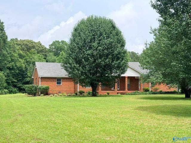 House for sale in Sylvania, Alabama
