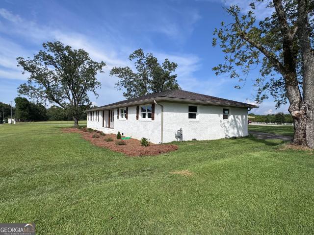 House for sale in Cadwell, Georgia
