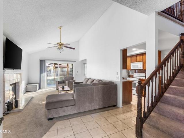 Townhouse for sale in Lancaster, California
