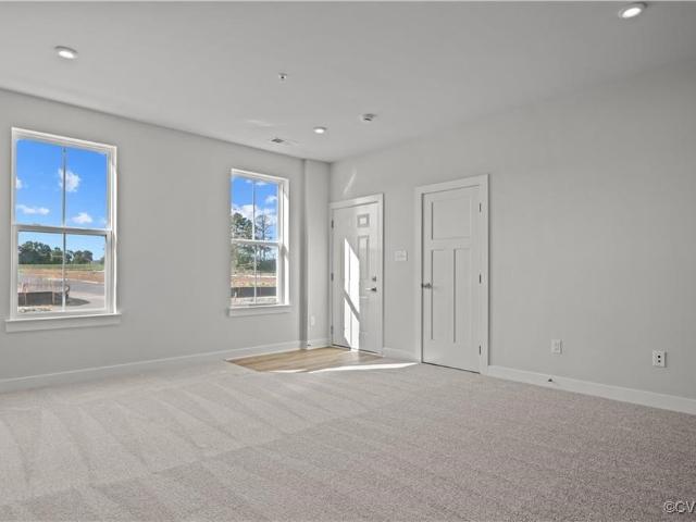 Condo for sale in Chester
