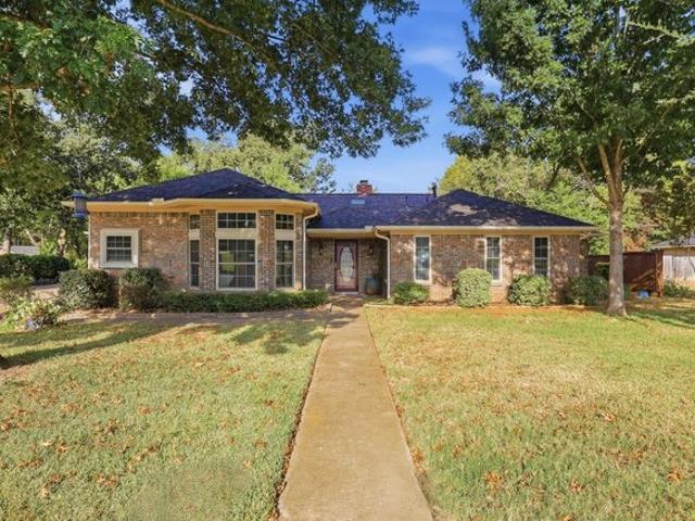 House for sale in Denison, Texas