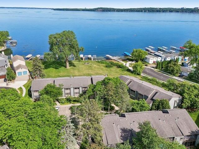 Condo for sale in Middleton, Wisconsin