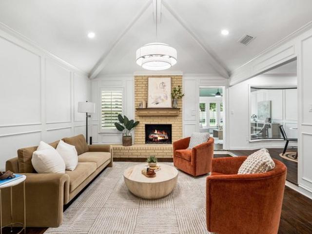 House for sale in Bedford, Texas