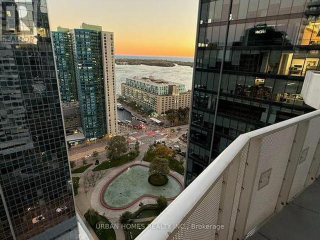 Property for rent in Spadina—Fort York, Toronto