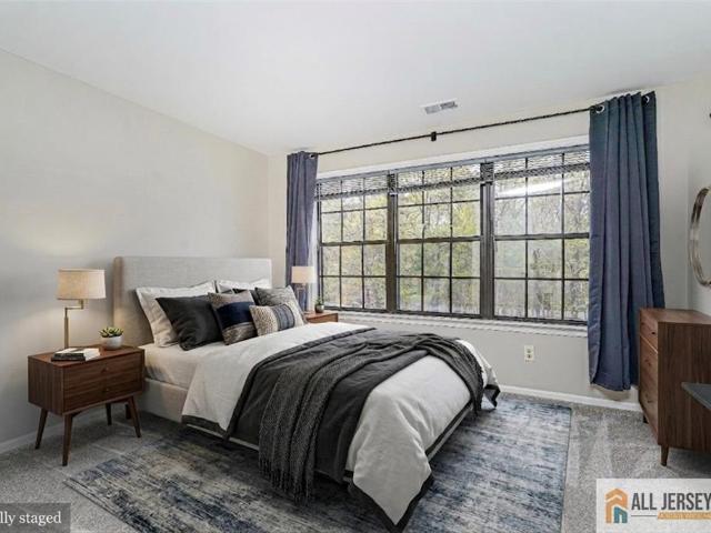 Condo for sale in Helmetta, New Jersey