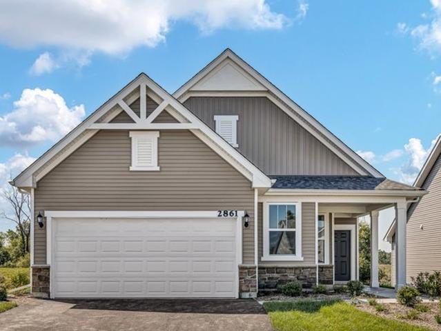 House for sale in Lindenhurst, Illinois