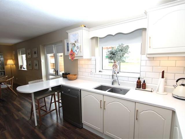 Detached House for sale in Carrickmacross, Ulster