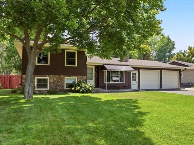 House for sale in The Lakes, Blaine