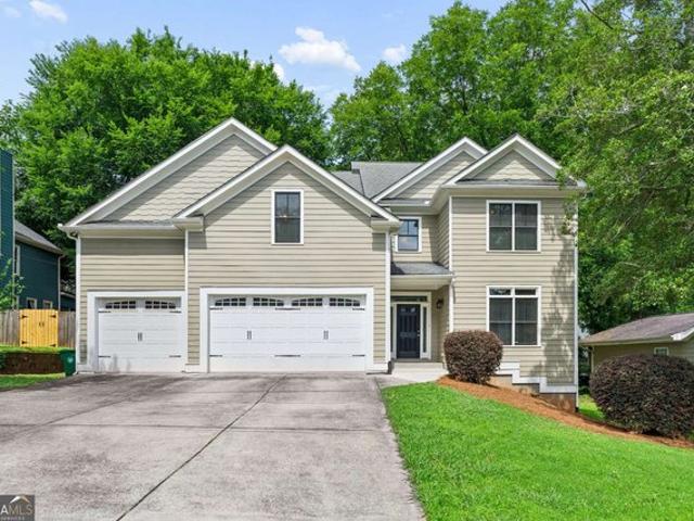 House for sale in Avondale Estates, Georgia