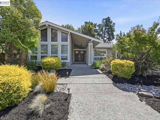 House for sale in Alamo, California