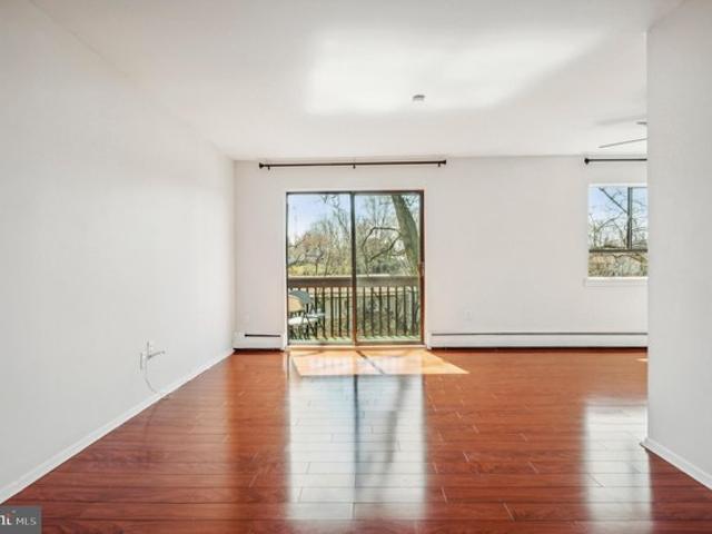 Condo for sale in Delco, Pennsylvania