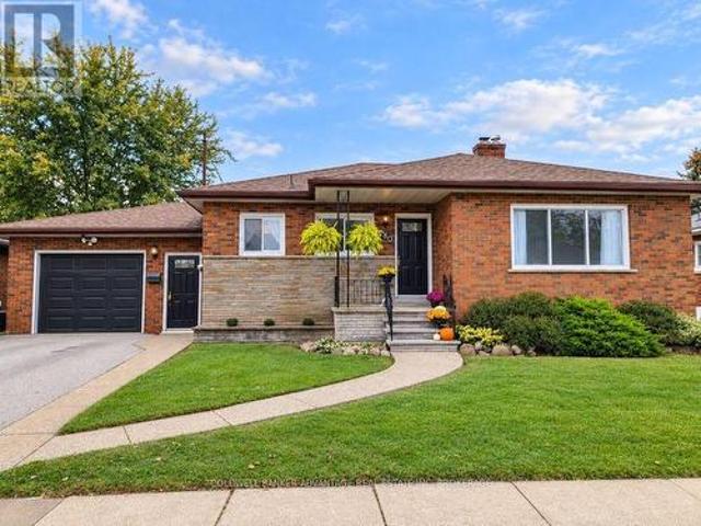House for sale in Port Colborne, Golden Horseshoe
