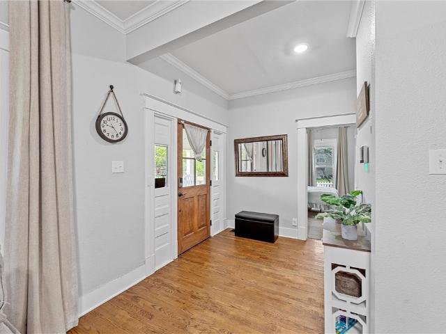 House for sale in Crawford, Texas