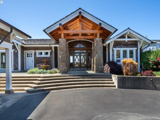House for sale in Oregonia