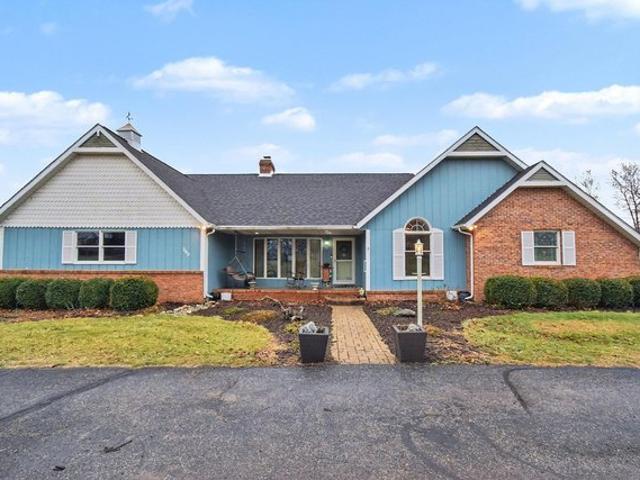 House for sale in Warsaw, Indiana