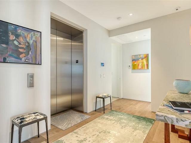 Condo for sale in Sarasota, Florida