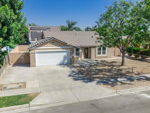 House for sale in Lemoore, California