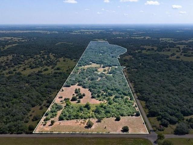 Farm for sale in Yoakum, DeWitt County