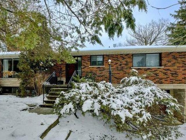 House for sale in Brantford, Ontario