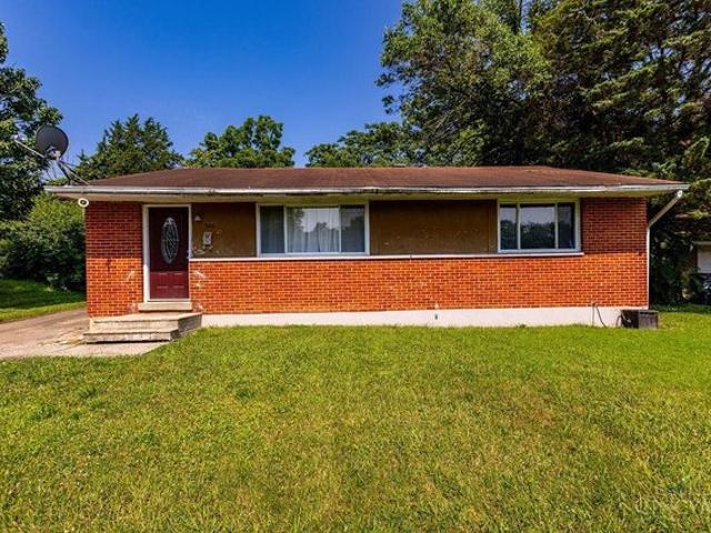 House for sale in Roselawn, Ohio