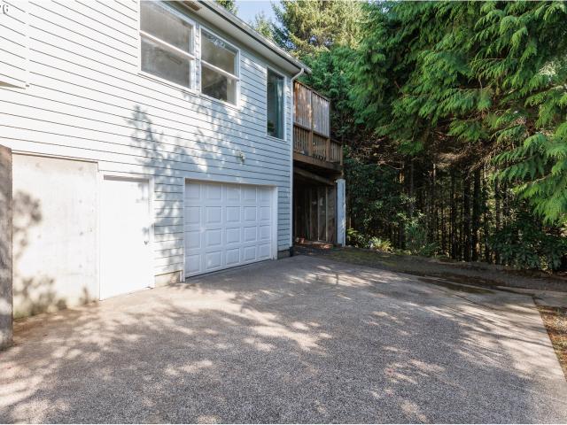House for sale in Newport, Lincoln County