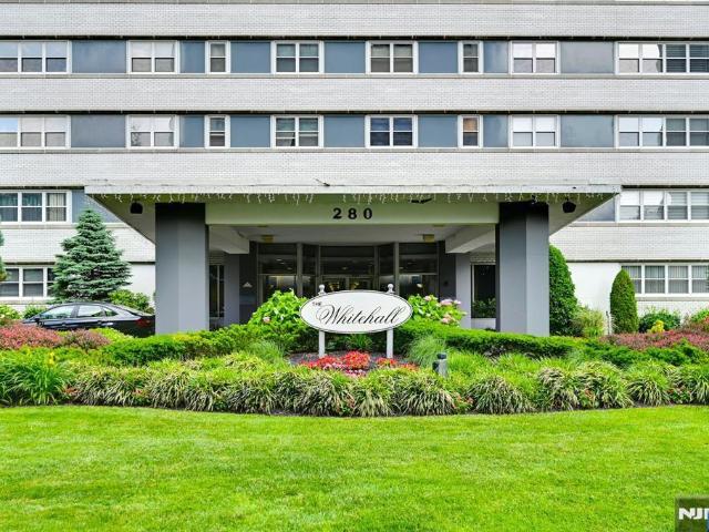 Property for sale in Hackensack, New Jersey