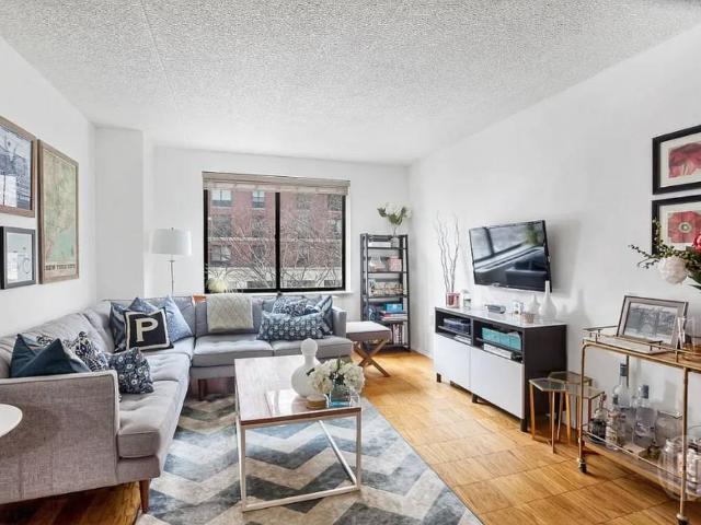 Condo for sale in Arverne, New York