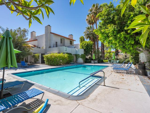 Condo for sale in Palm Springs, California