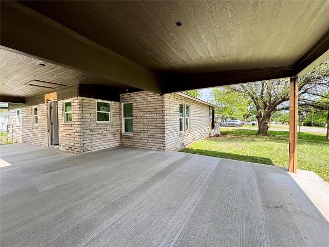 House for sale in Crawford, Texas