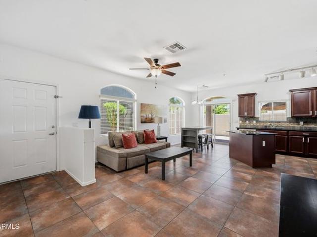 Townhouse for sale in Tempe, Arizona
