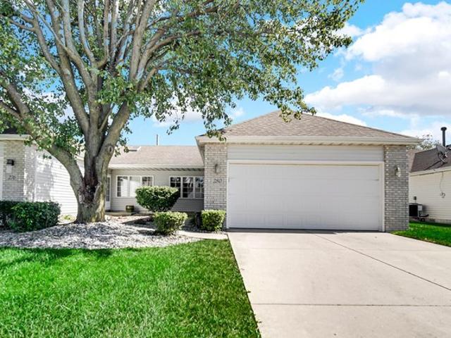 House for sale in Crown Point, Lake County