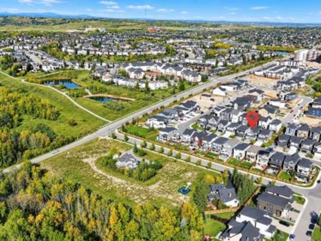 House for sale in Springbank Hill, Calgary