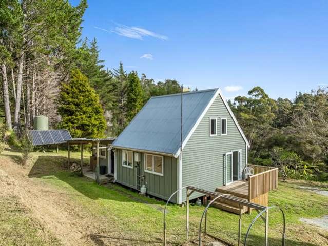 Property for sale in Fairburn, Northland