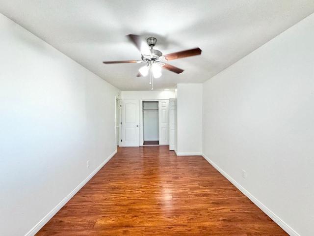 Apartment for rent in Huntington Beach, California