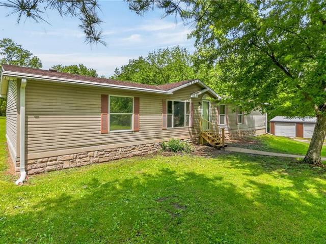 House for sale in Buchanan, Missouri
