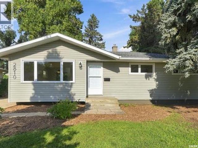 House for sale in Saskatoon, Saskatchewan