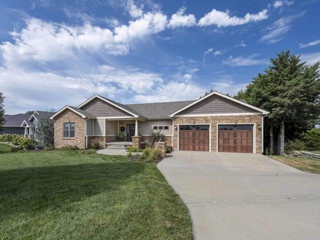 House for sale in Wamego, Pottawatomie County
