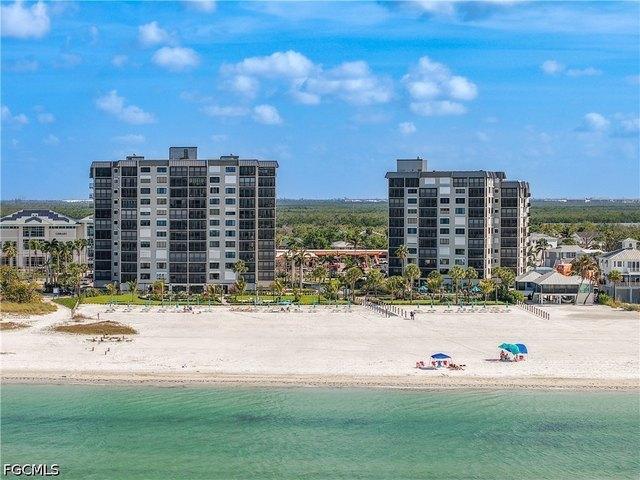 Condo for sale in Fort Myers Beach, Florida