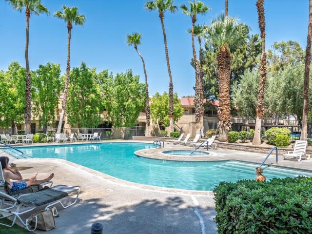 Condo for sale in Palm Springs, California