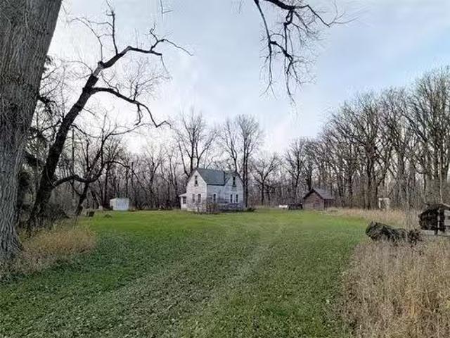 House for sale in Tolstoi, Manitoba