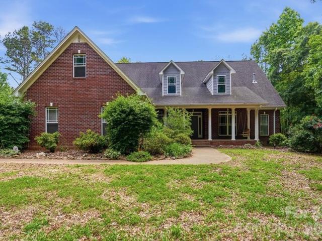 House for sale in Wingate, North Carolina