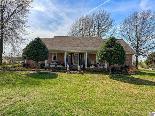 House for sale in Fancy Farm, Kentucky