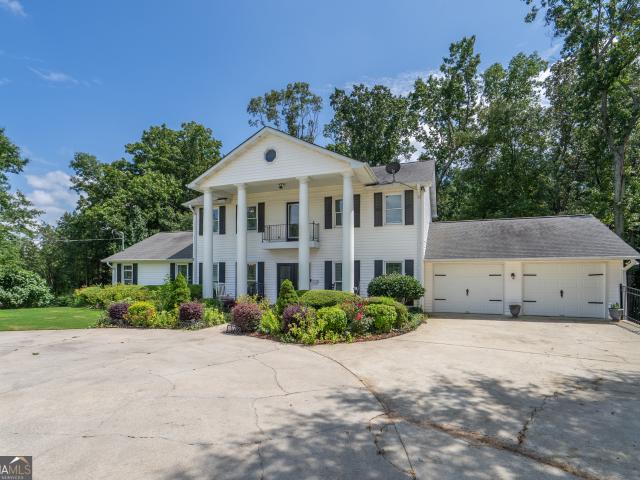 House for sale in Monroe, Georgia