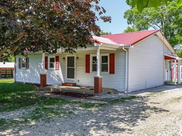 House for sale in Hodgenville, Kentucky