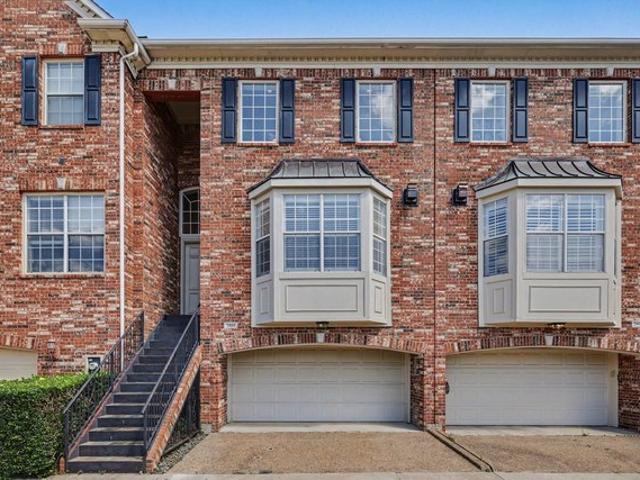 Townhouse for sale in Dallas, Texas