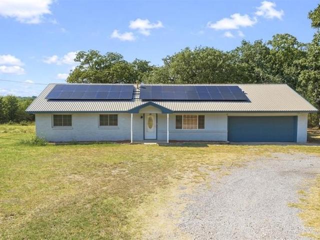 House for sale in Elmore City, Garvin County